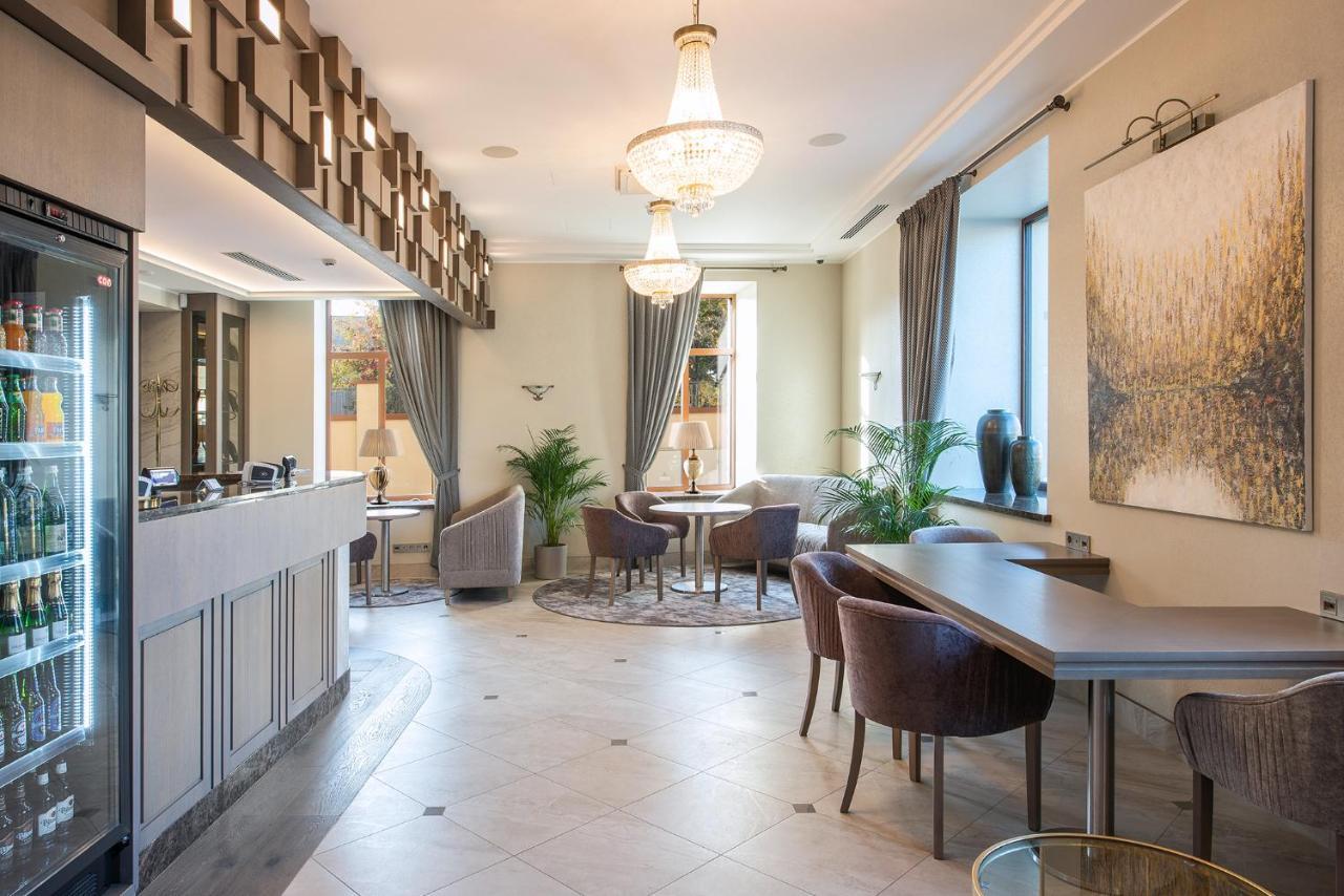 Calvary Hotel & Restaurant Вильнюс Экстерьер фото